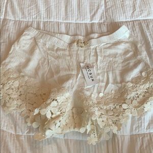 never worn crotchet lacy shorts